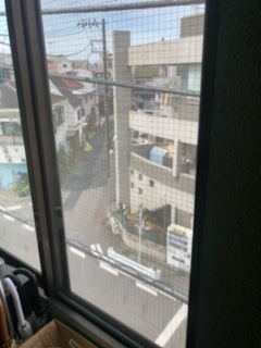 透明網入りガラス